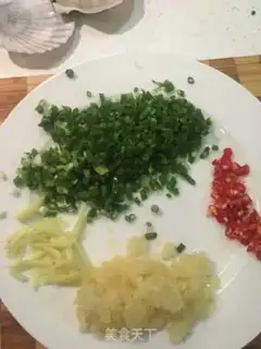 Make Garlic fan sap step 1