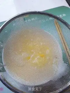Make Autumn eggs step 3