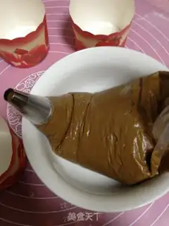 Make Red sugar with a bouquet step 4