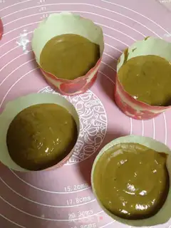 Make Red sugar with a bouquet step 5