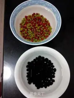 Make The old three bean soup step 1