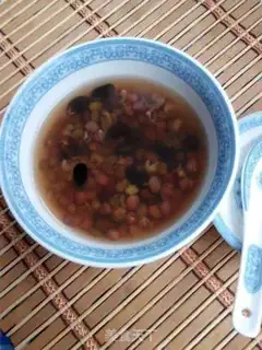 Make The old three bean soup step 3