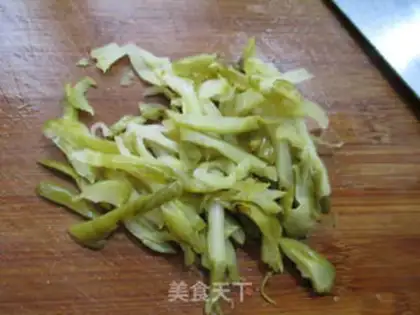 Make Squeeze meat soup step 1