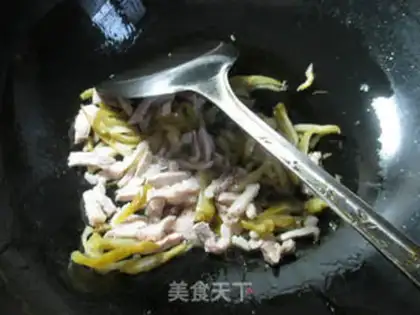 Make Squeeze meat soup step 2
