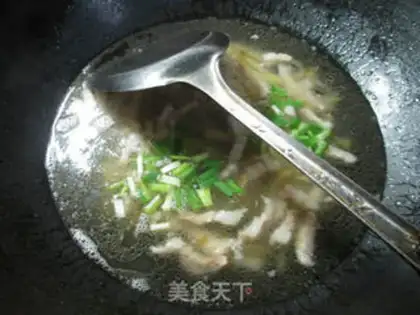 Make Squeeze meat soup step 7