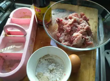 Make Little ginger-bread rabbit step 2