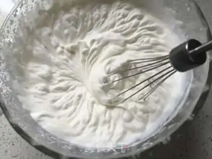 Make Pomegranate ice cream step 4