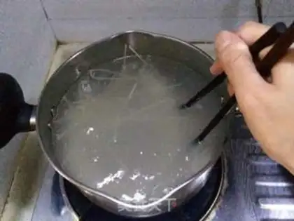 Make Pineapple chicken Tommy powder step 1