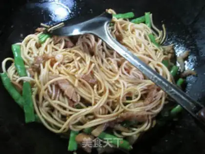 Make Pork bean noodles step 4