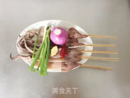 Make Roasted squid step 0