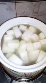 Make A crystal melon step 1