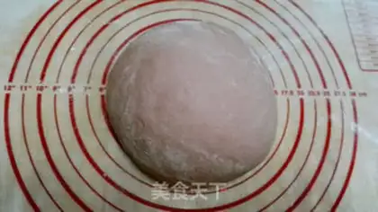 Make Red velvet buns step 2