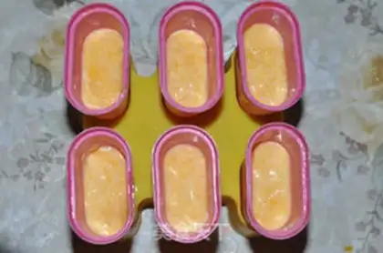 Make Gradient mango yogurt ice step 3