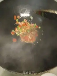 Make Spicy meat sauce with wheat noodles step 5