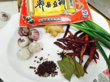 Make Spicy shrimp step 1