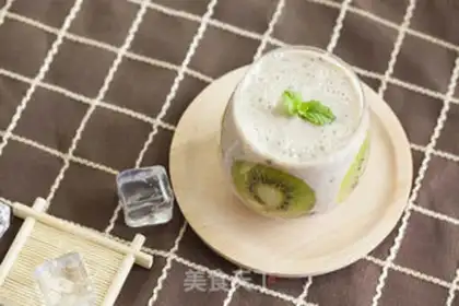 Make A blueberry milkshake step 6