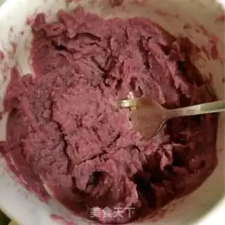 Make Purple banana rolls step 1