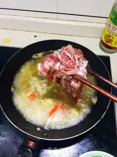 Make Sour soup, fat cow step 4