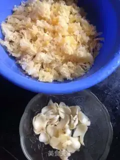 Make Peach gel lily sips step 1
