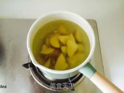 Make Lazy potatoes step 1