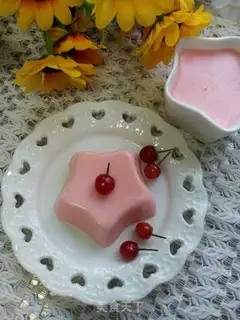 Make Strawberry pudding step 4