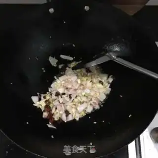 Make Spicy spicy fish step 4