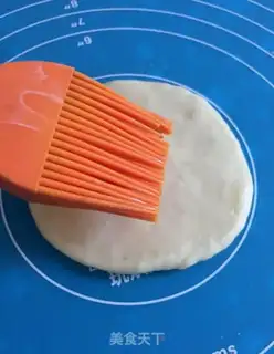 Make I used to bake five flowers step 5
