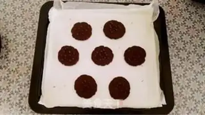 Make Chocolate and cookies step 6