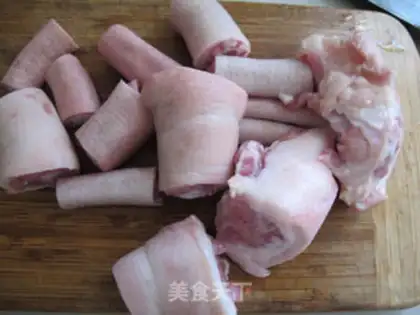 Make Red-burned pigtails step 1