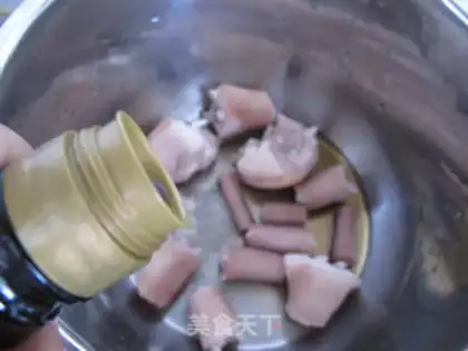 Make Red-burned pigtails step 5