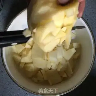 Make Quick-ass sweet apple pancakes step 1
