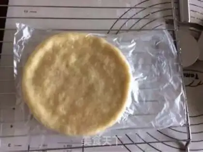 Make Pizza in shrimp step 0