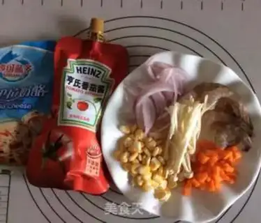 Make Pizza in shrimp step 1