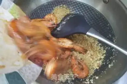 Make Shrimp on the back step 12
