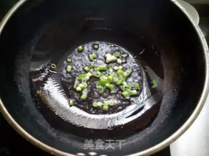 Make Tomato pastry step 3