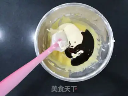 Make A giraffe roll step 12
