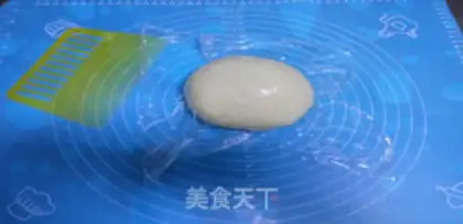 Make raisin rolls step 2