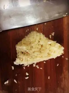 Make Garlic butter toast step 0