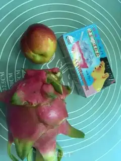 Make ♪ White, pink, fruity ♪ step 0