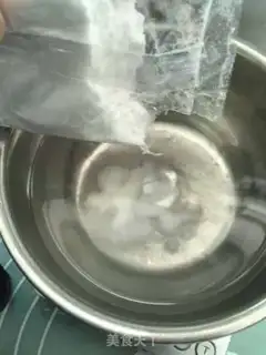 Make ♪ White, pink, fruity ♪ step 2
