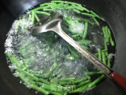 Make Meatloaf with beans step 2