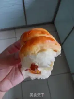 Make raisin rolls step 10