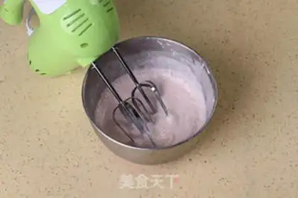 Make Strawberry ice cream step 4