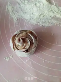 Make Potato roses holding eggs and dumplings step 13