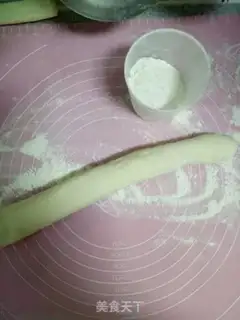 Make Pizza pig pie step 7
