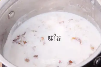 Make Milk-cracker step 4