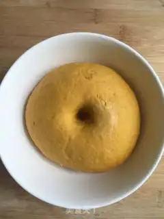 Make Three-coloured steam cake step 2