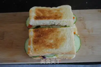 Make Delicious breakfast sandwich step 10