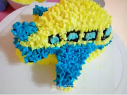 Make A little plane cake step 11