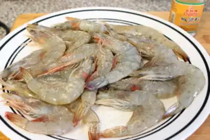 Make Shrimp with pepper salt sauce step 3